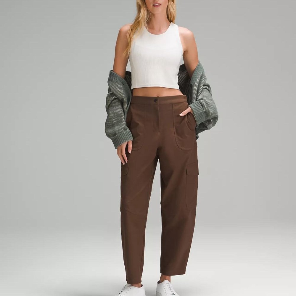 Lululemon Light Utilitech High-Rise Pant